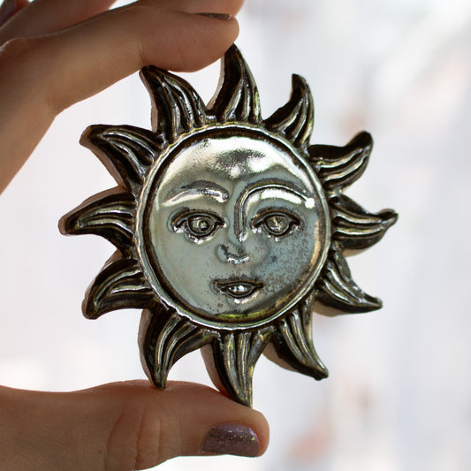 "Elio" Sun Baby Fridge Magnet